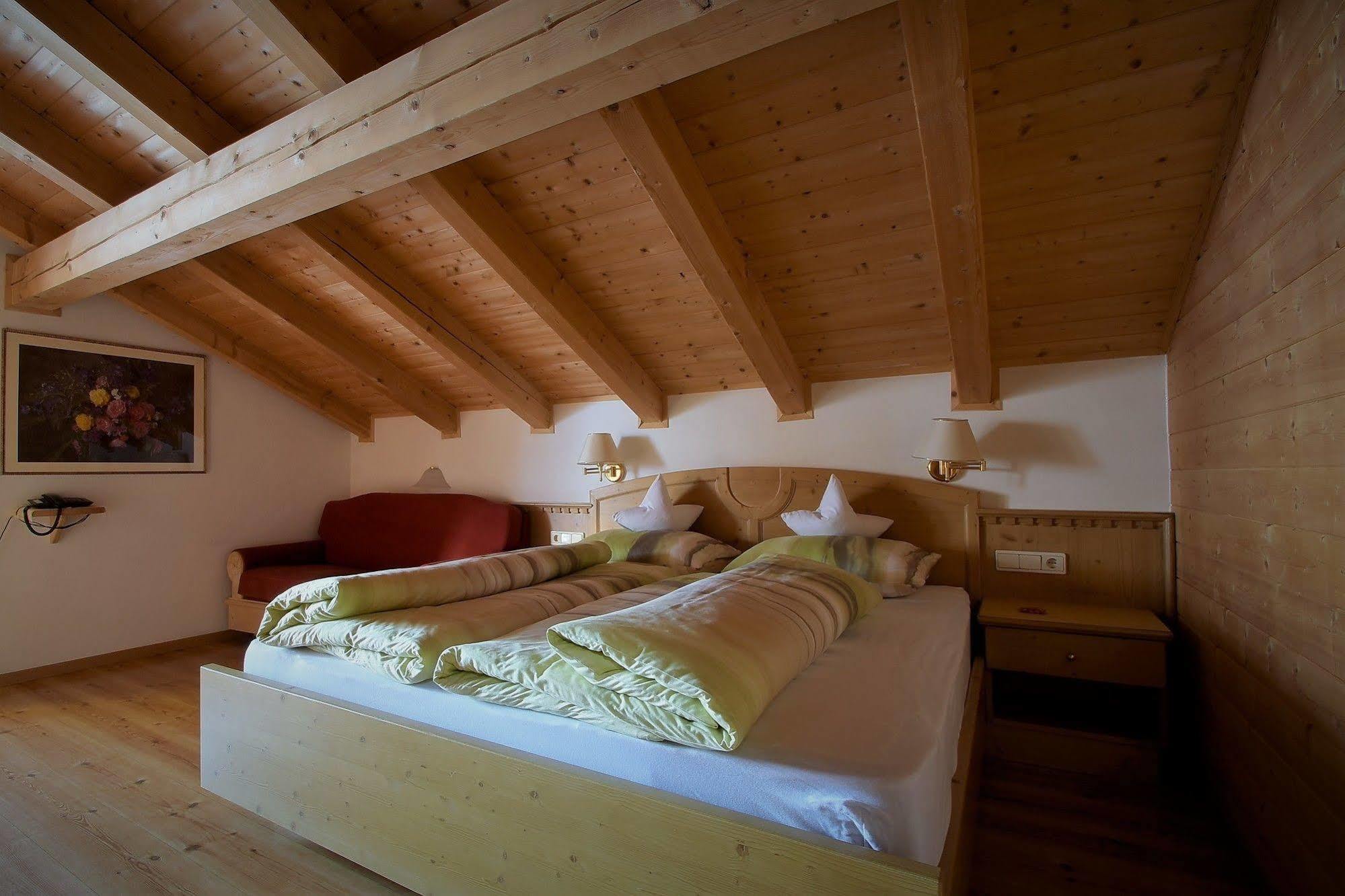 Mirandola Hotel 3*